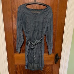 NWOT Long Sleeve Jean Dress Size M WITH POCKETS